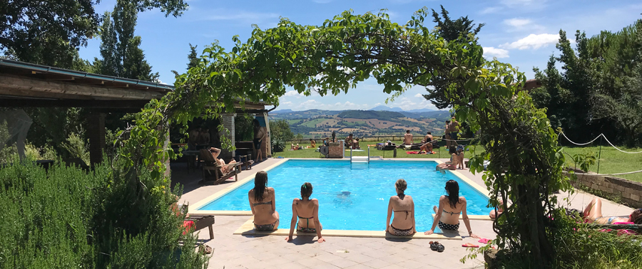 Massage & Yoga Reatreat in Marche Italy